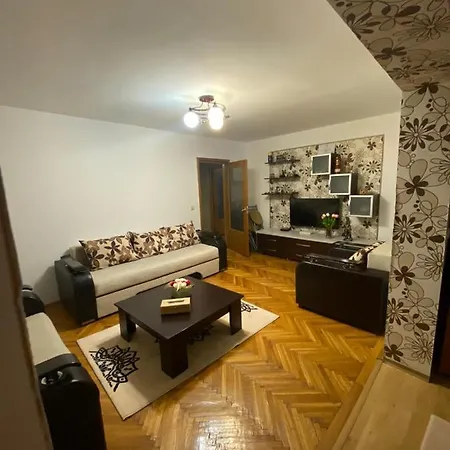 Friend's House Apartment *