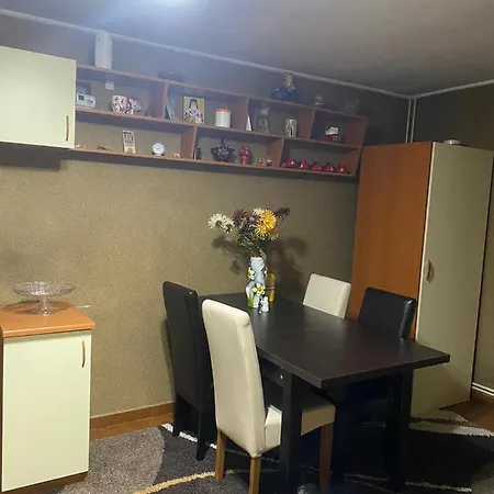 Friend's House *